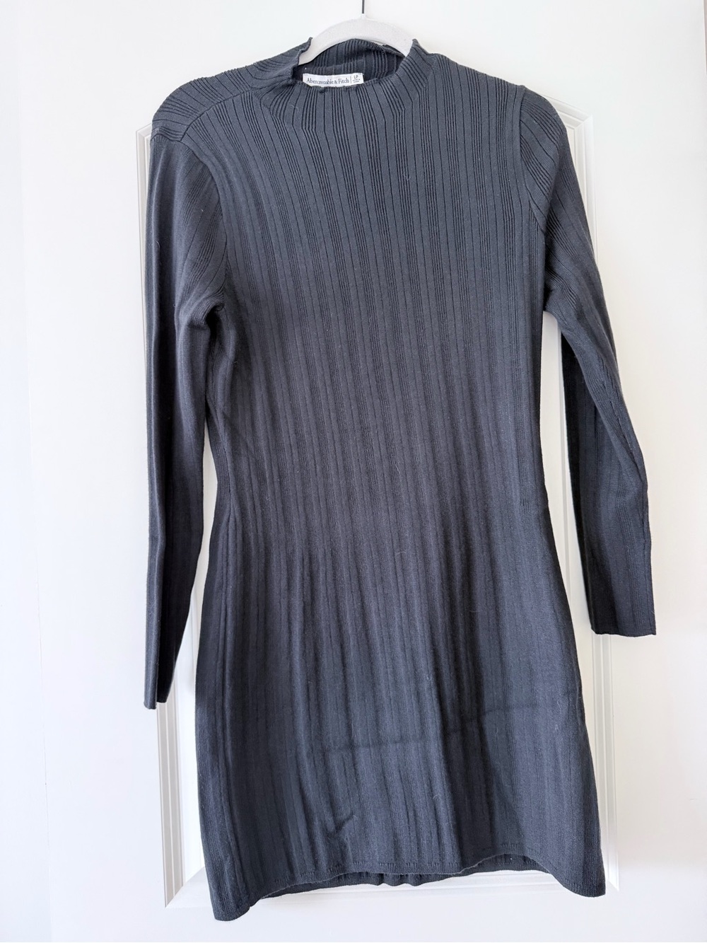 NWT Abercrombie & Fitch Black Ribbed Sweater Knit Dress